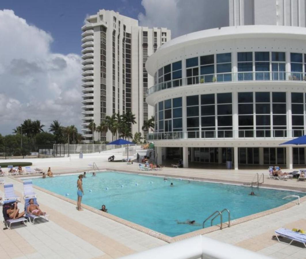 Balcony Direct Ocean Front. Free Valet Parking. Right At Ocean. Apartment Miami Beach Exterior photo